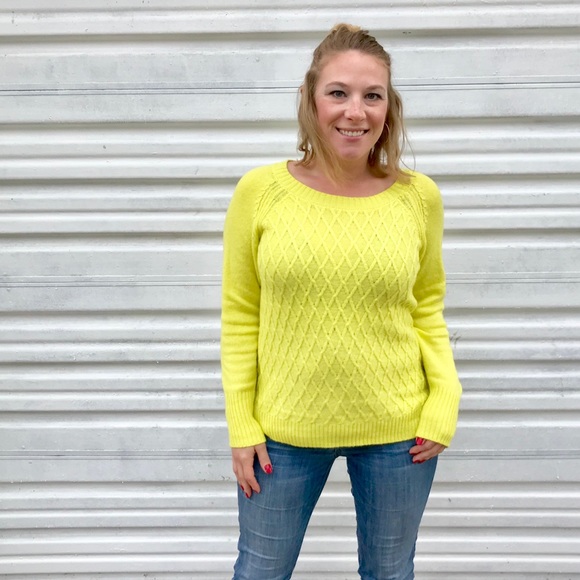 jcpenney Sweaters - NWT Chic Neon Yellow Cable Knit Sweater *gift idea